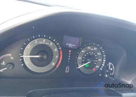 2015 Honda Odyssey Touring/Touring Elite z USA, uszkodzony, nr VIN 5FNRL5H98FB082309